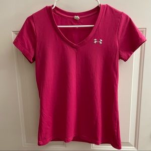 🎉2X HP🎉 XS Under Armour Heatgear Pink V-neck Short Sleeve